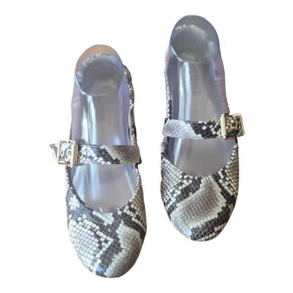 Schutz Calita Women's Flat Shoes Snake Skin Leather Size 7.5B US